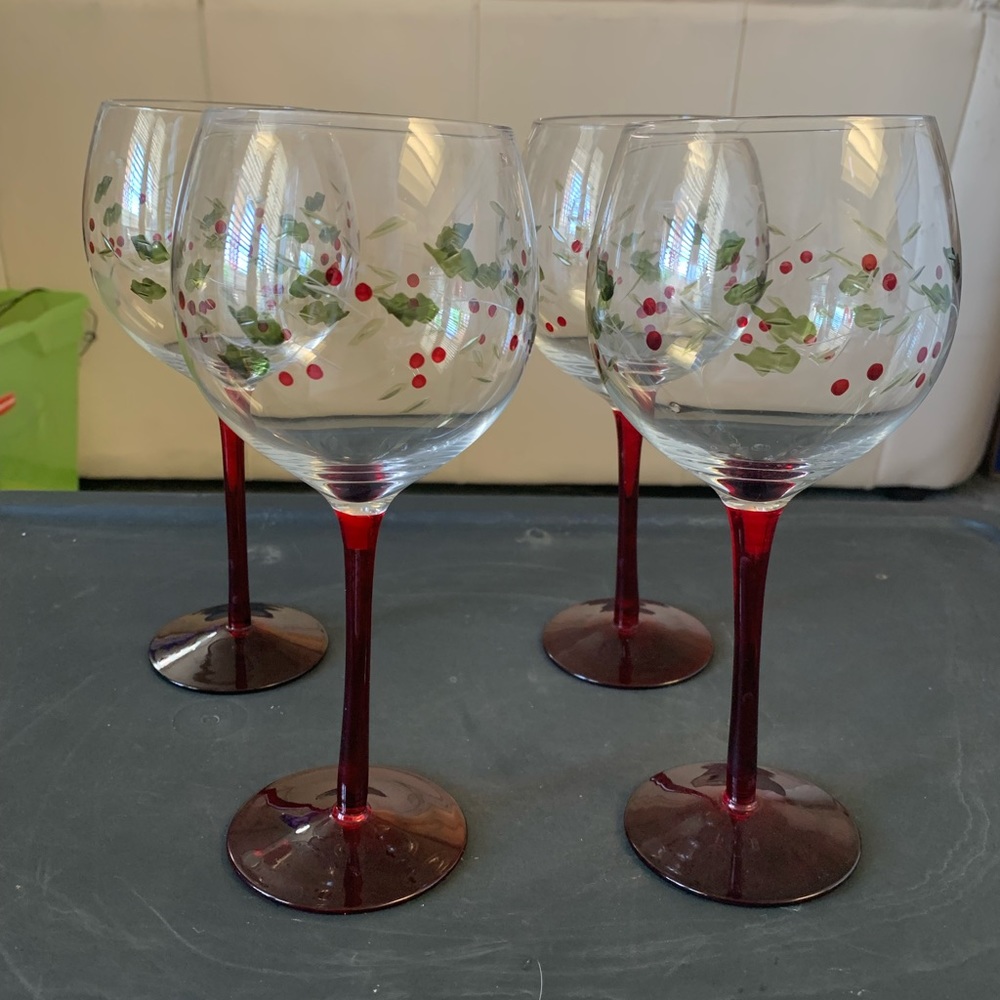 Lenox Holiday Etched Balloon Wine Glasses w/ Red Stems set of 4 Rare